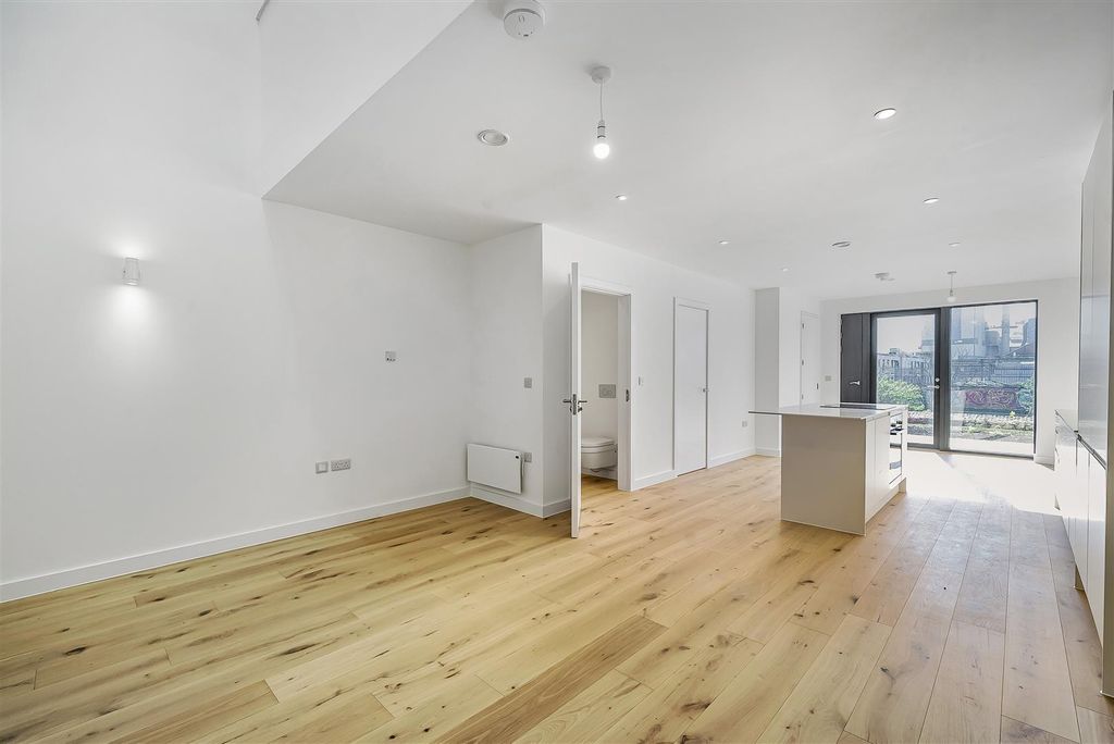 Property photo 3 of 11 1271812 (2).Jpg