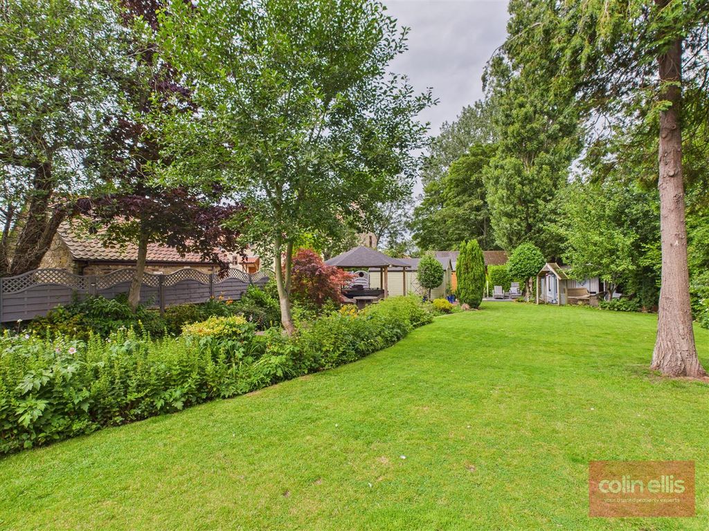 Property photo 2 of 24 Cam05075G0-Pr0168-Still002.Jpg