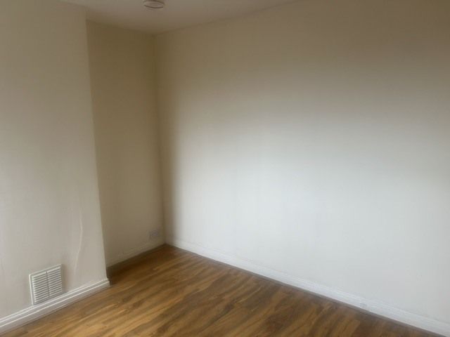Property photo 3 of 13 Pic 2