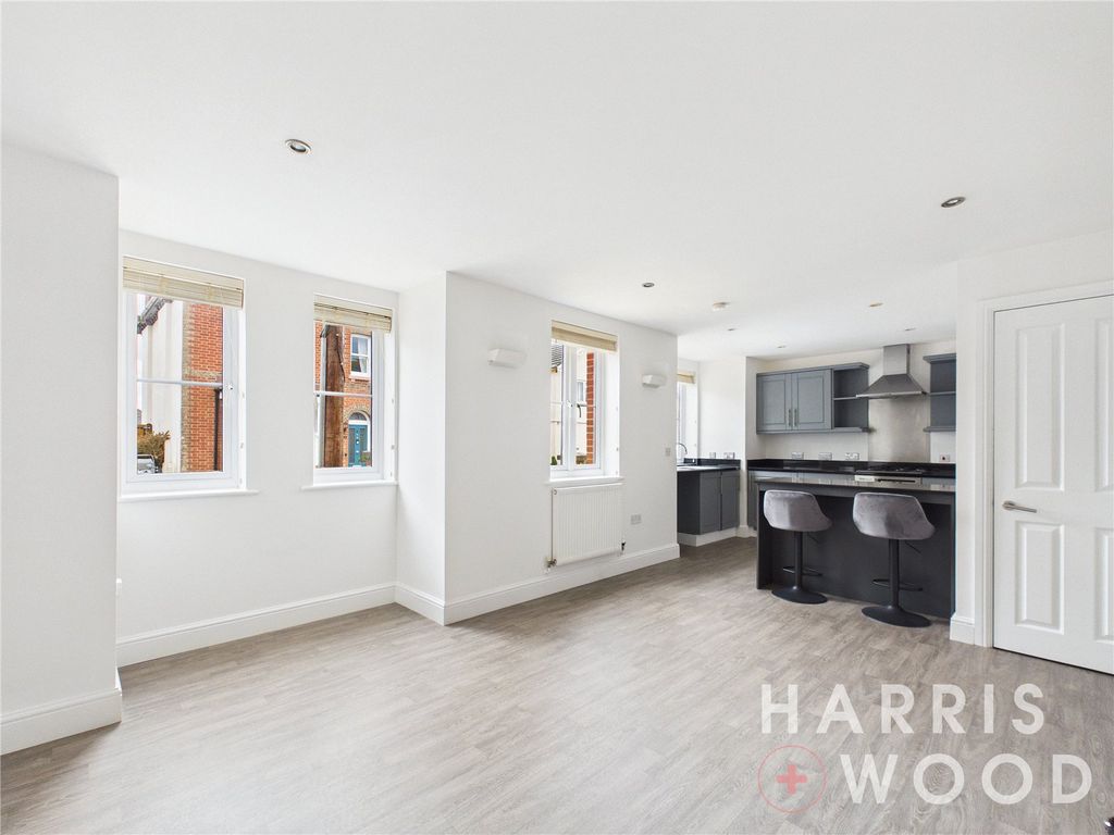 Property photo 2 of 22 Picture No. 02