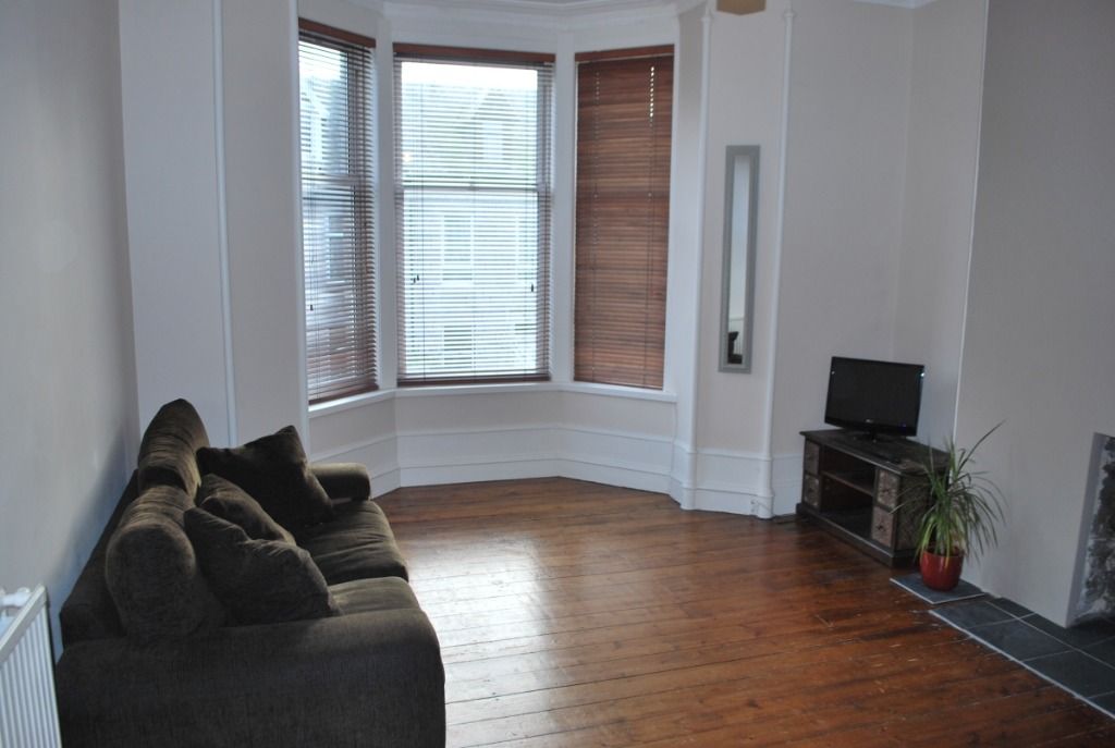 Property photo 1 of 5