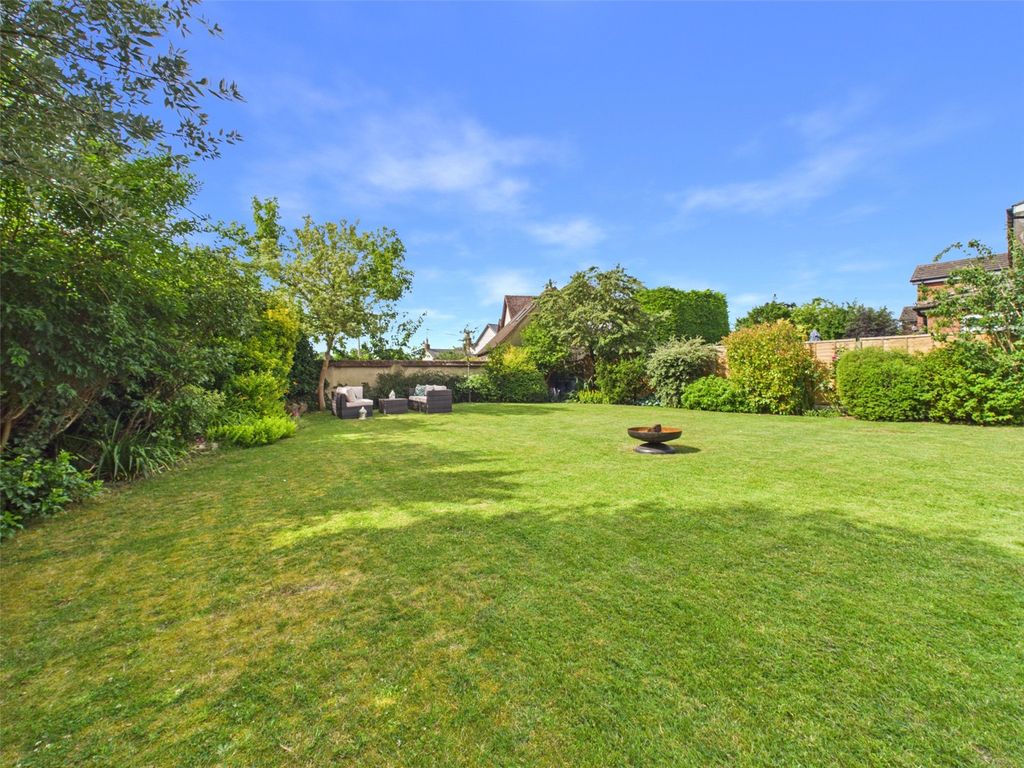 Property photo 2 of 24 Picture No. 55