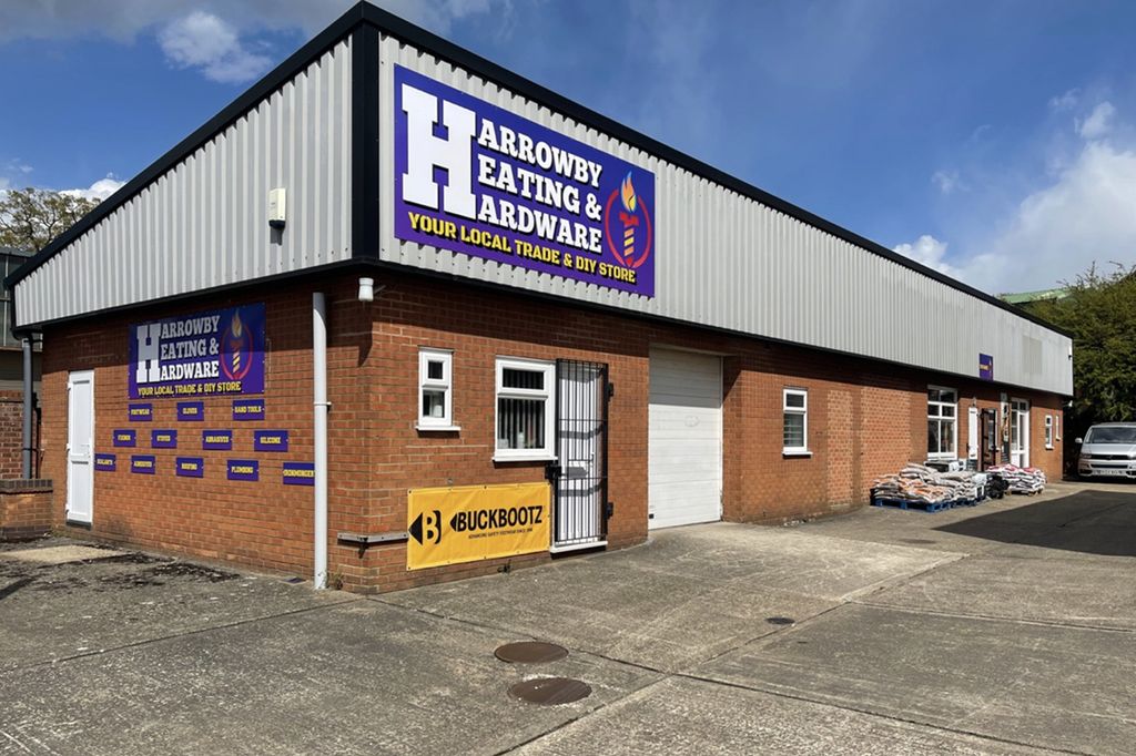 Property photo 1 of 7