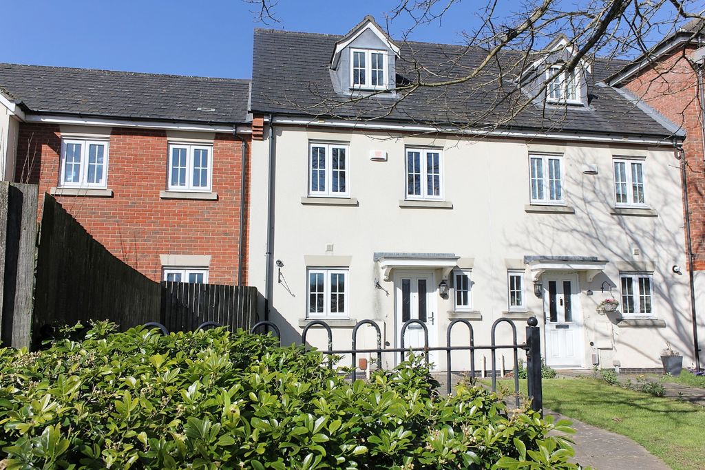 Property photo 1 of 17 Img_7870_Dxo