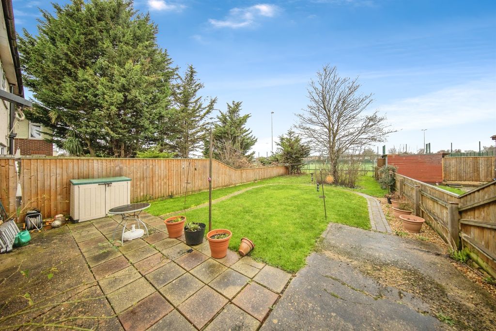 Property photo 2 of 15