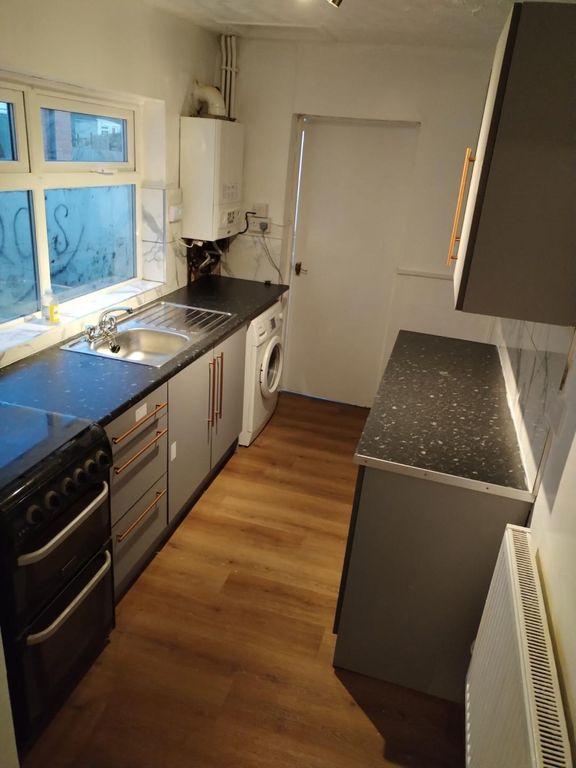 Property photo 3 of 4