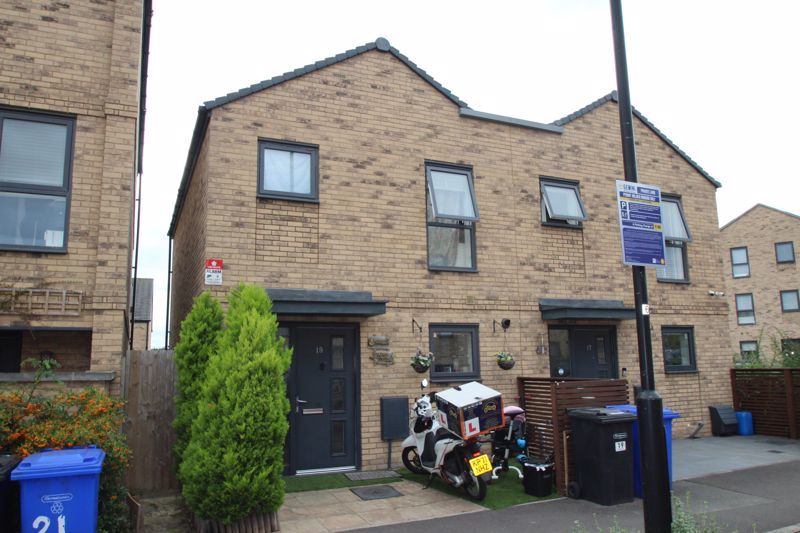 Property photo 1 of 15 Photo 15