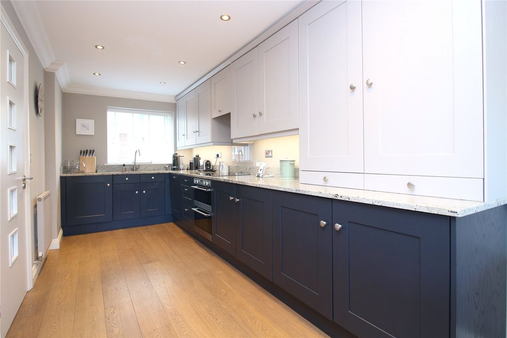 Property photo 2 of 15 Picture No. 02