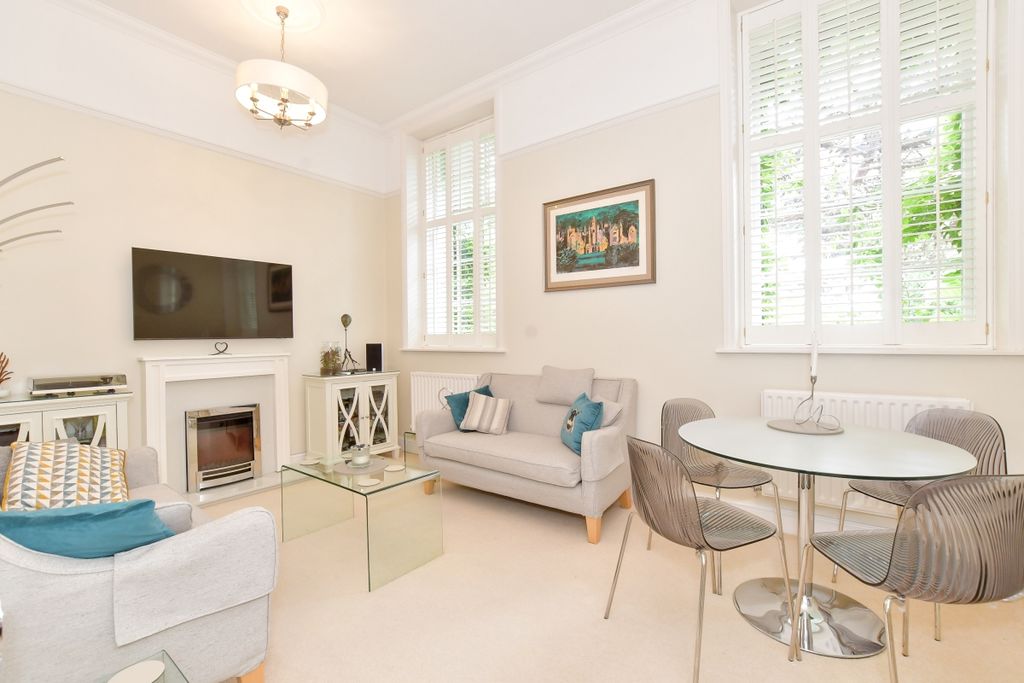 Property photo 3 of 13 901H1Buv