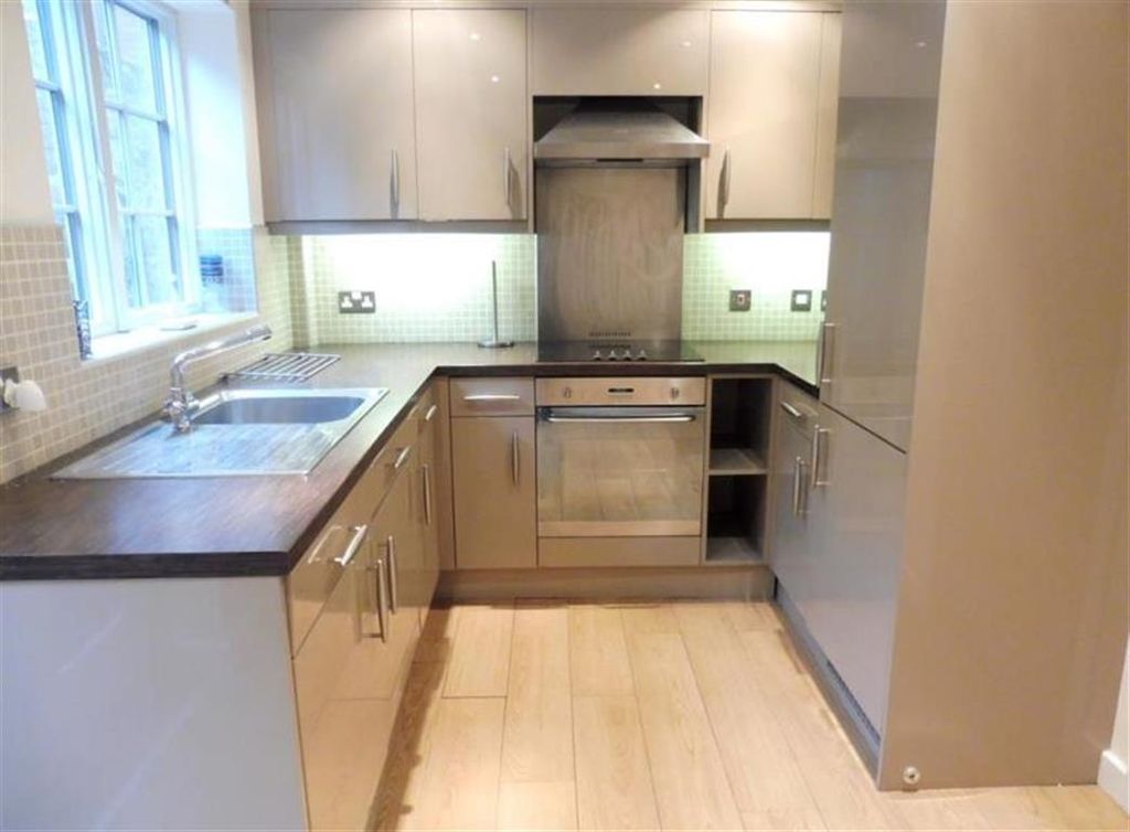 Property photo 2 of 10 Image