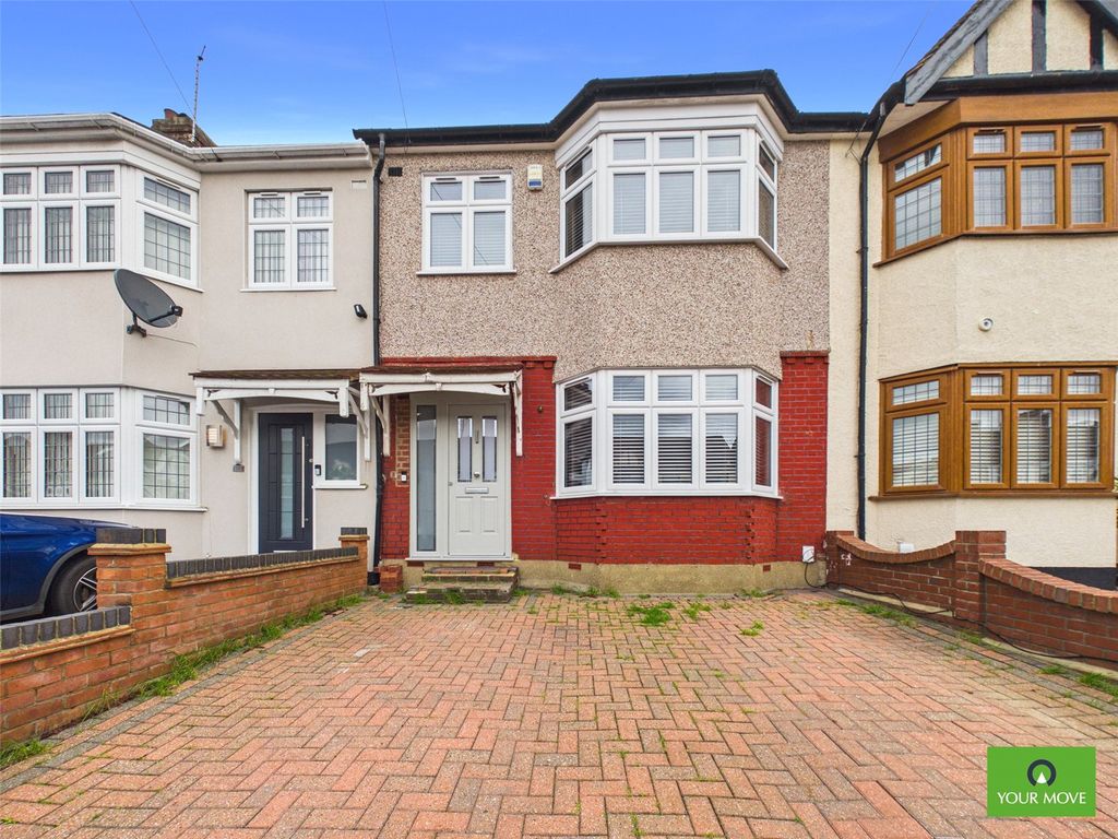 Property photo 2 of 14 Front