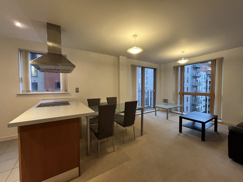 Property photo 3 of 7 Lounge