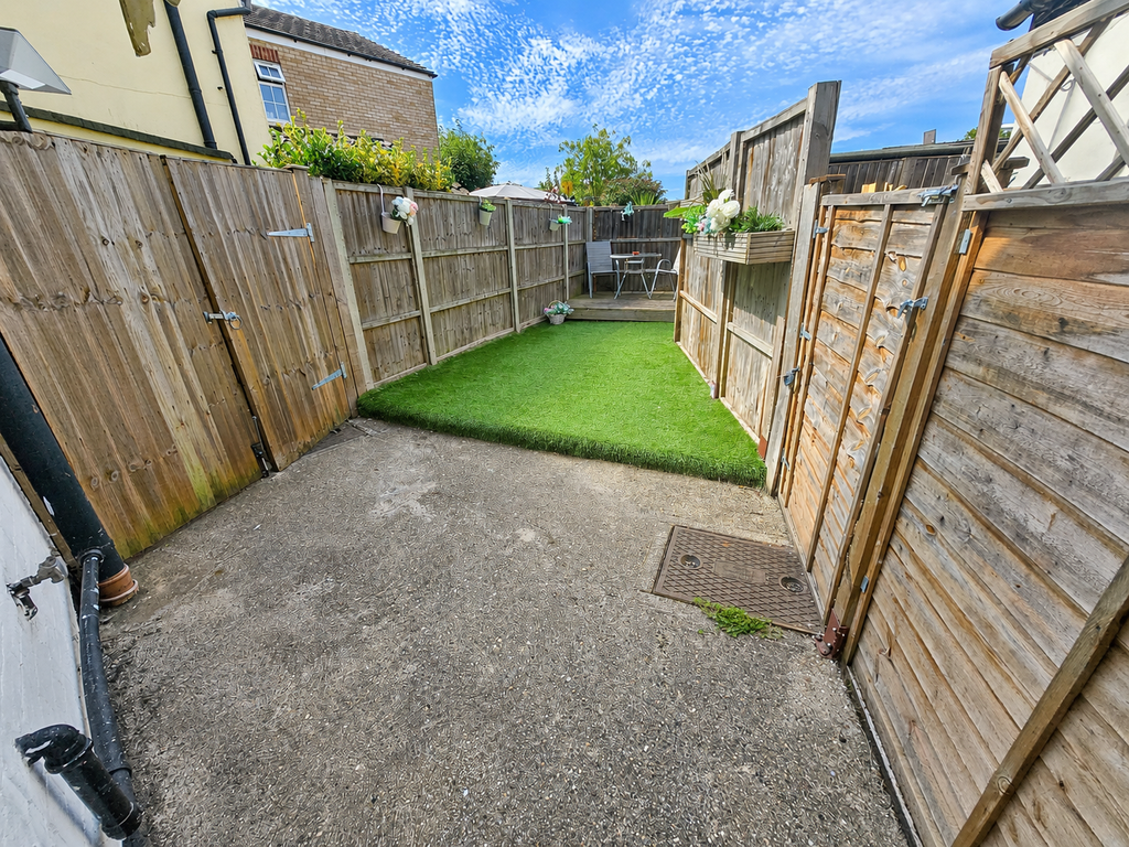 Property photo 3 of 16 39-