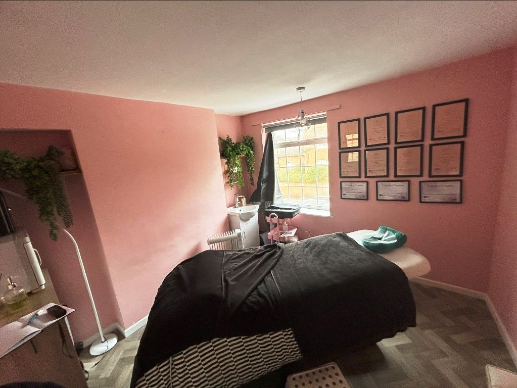 Property photo 2 of 4