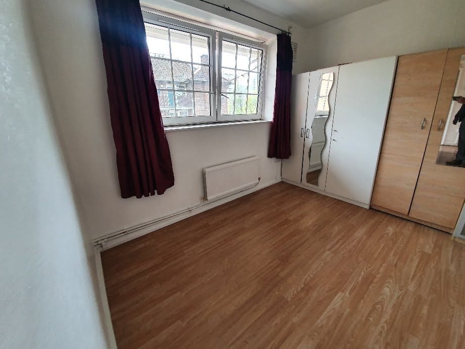 Property photo 3 of 10 Gallery