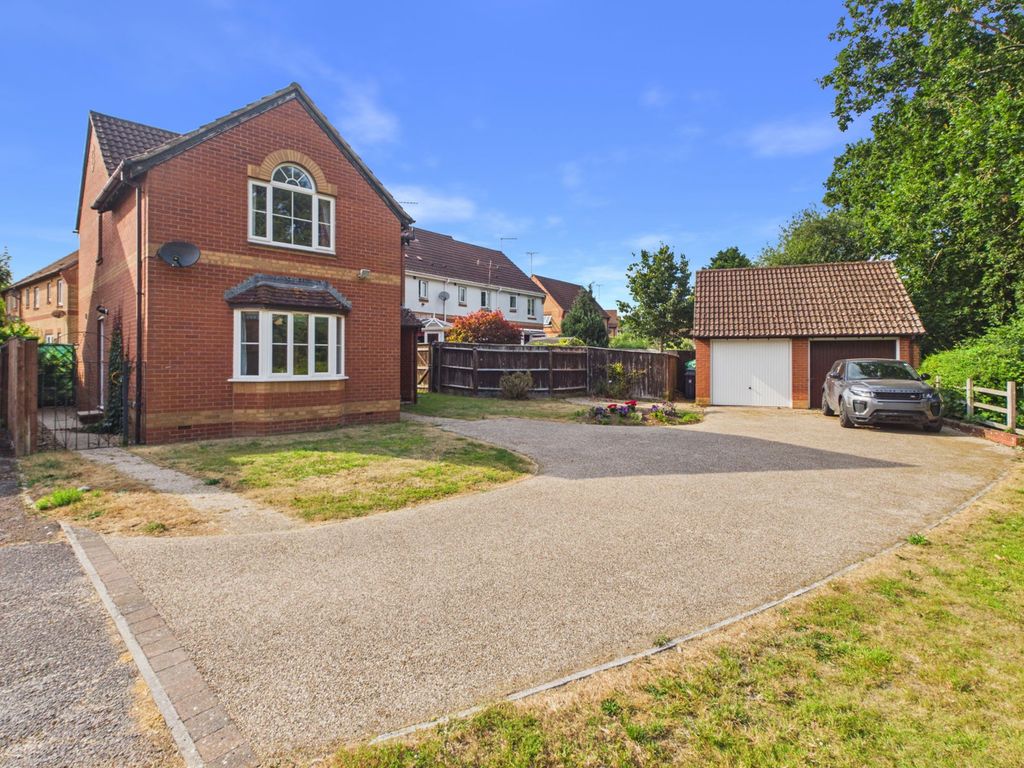 Property photo 1 of 17