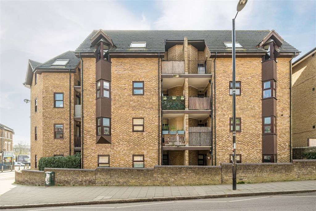 Property photo 1 of 7