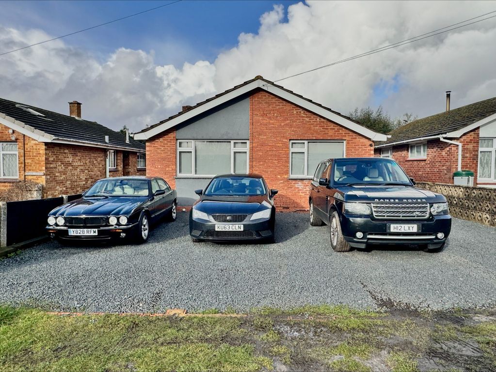 Property photo 1 of 24