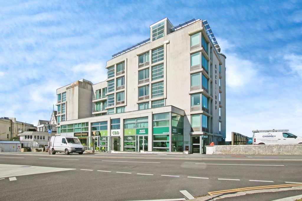 Property photo 1 of 36 Front