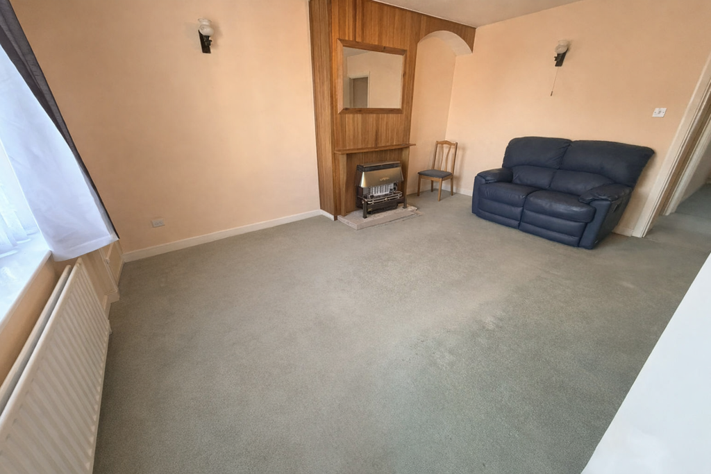 Property photo 3 of 17 Photo #3