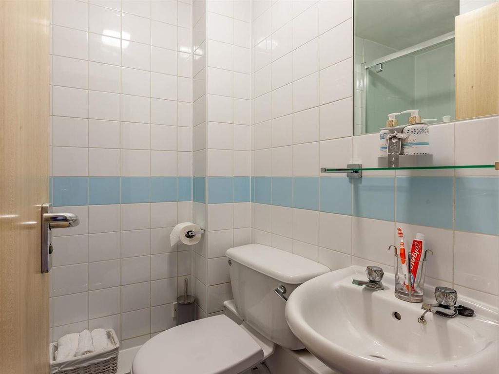 Property photo 3 of 29