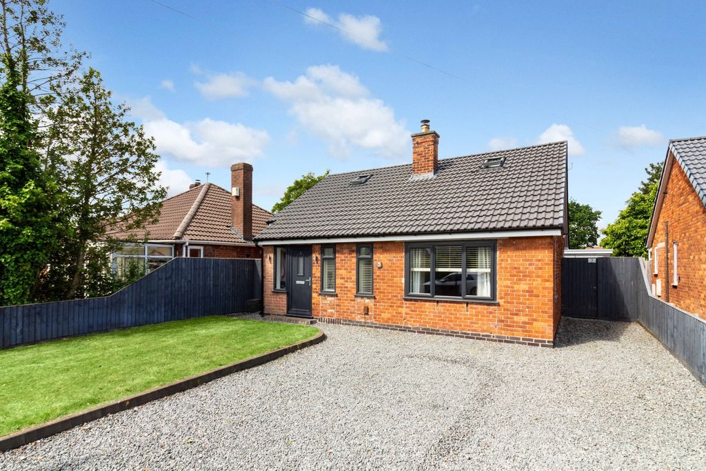Property photo 1 of 21 Img_4090