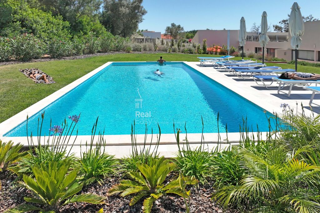 Property photo 3 of 36