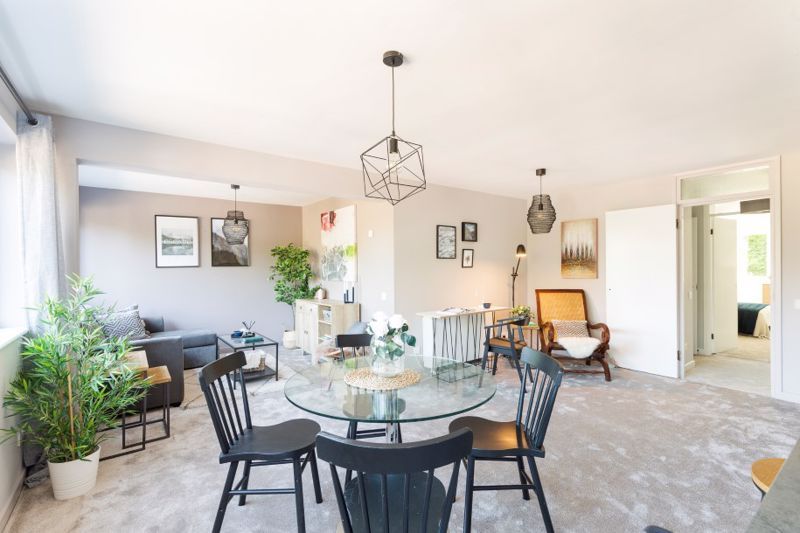 Property photo 2 of 9 Dining Area