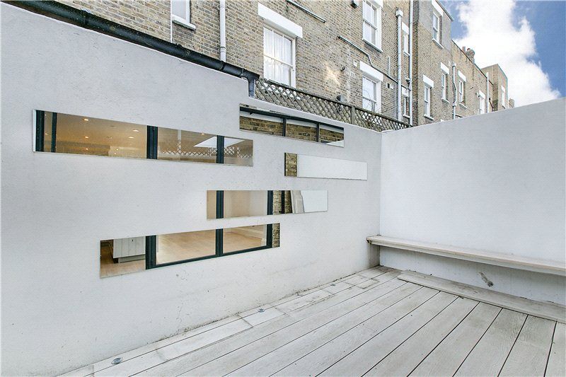 Property photo 3 of 8