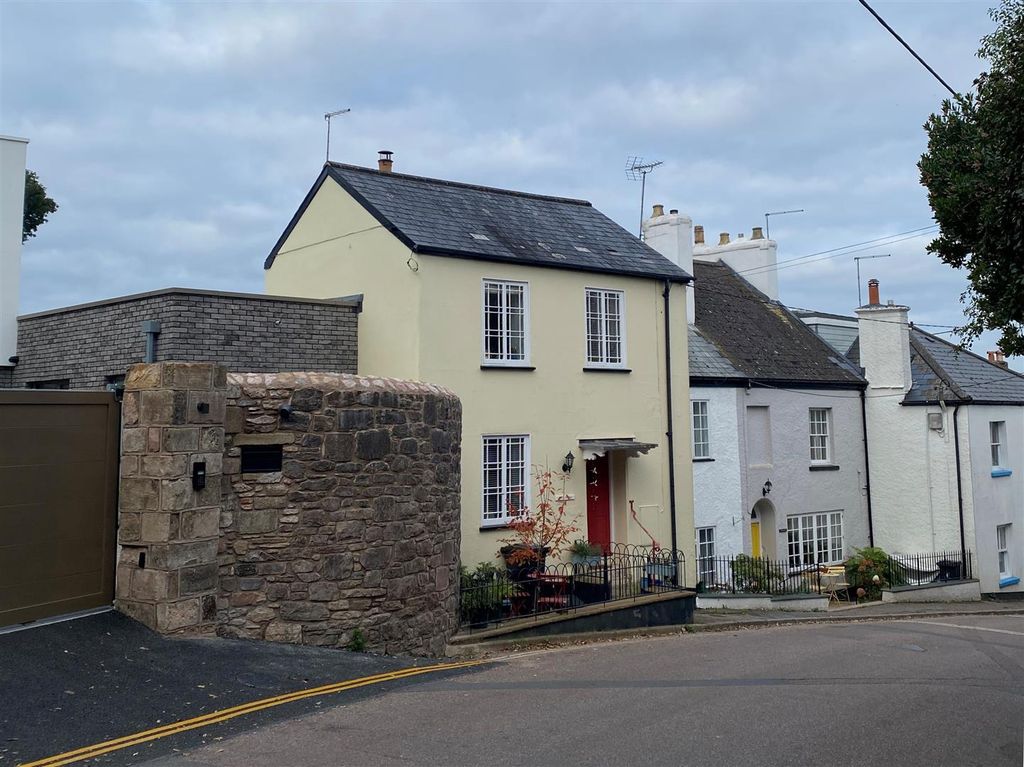 Property photo 1 of 20 Front 2A.Jpg