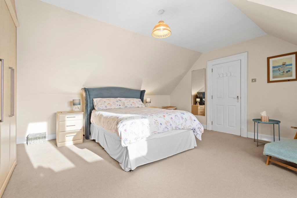 Additional image 15 of 4 bed maisonette for saleLondon Road, Kilmarnock KA3