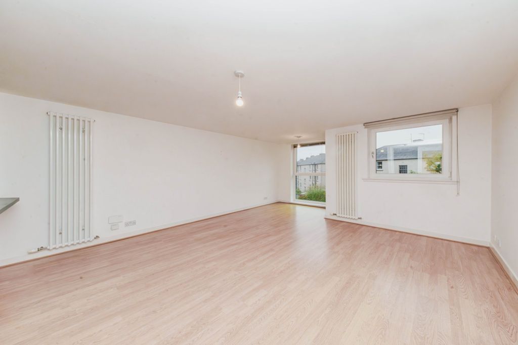 Property photo 2 of 16 Picture 2