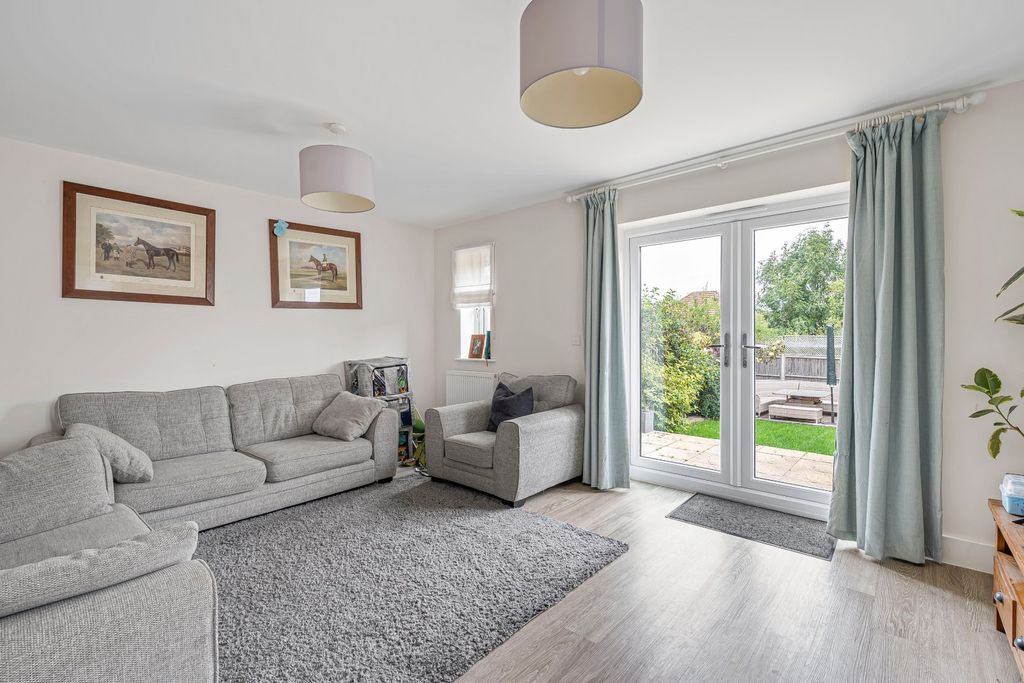 Property photo 2 of 16 Picture No. 09