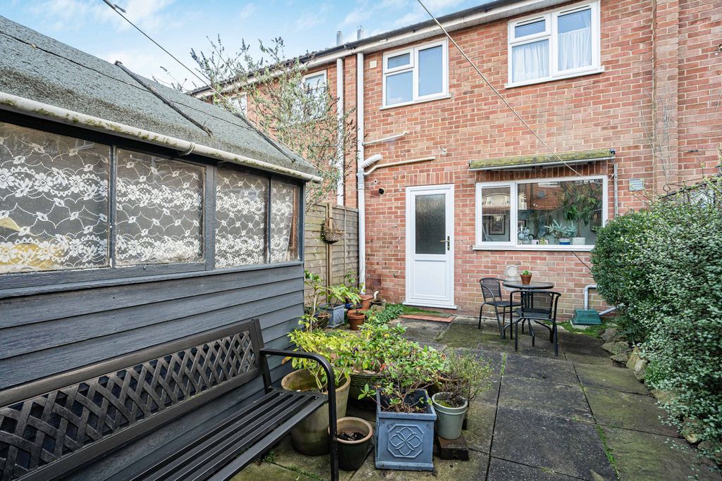 Additional image 14 of 2 bed terraced house for saleMarlborough Close, Oxford OX4