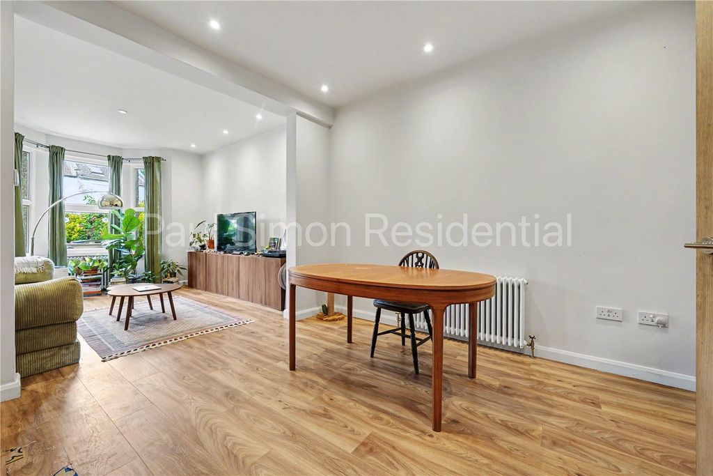 Property photo 3 of 14 Picture No. 20