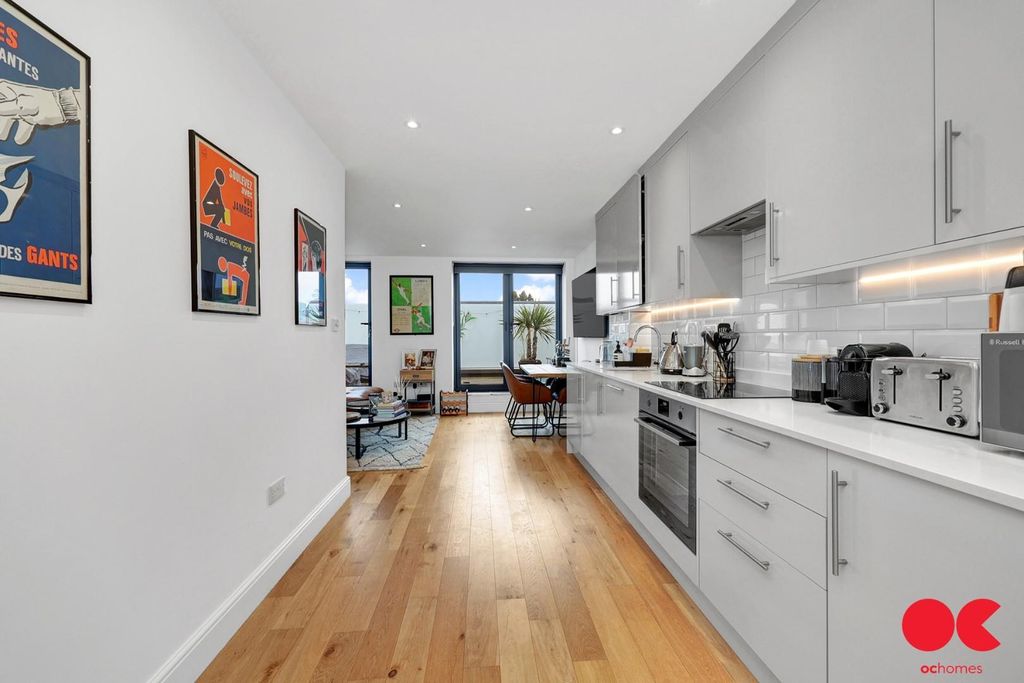 Property photo 2 of 11 9S4A6947.Jpg