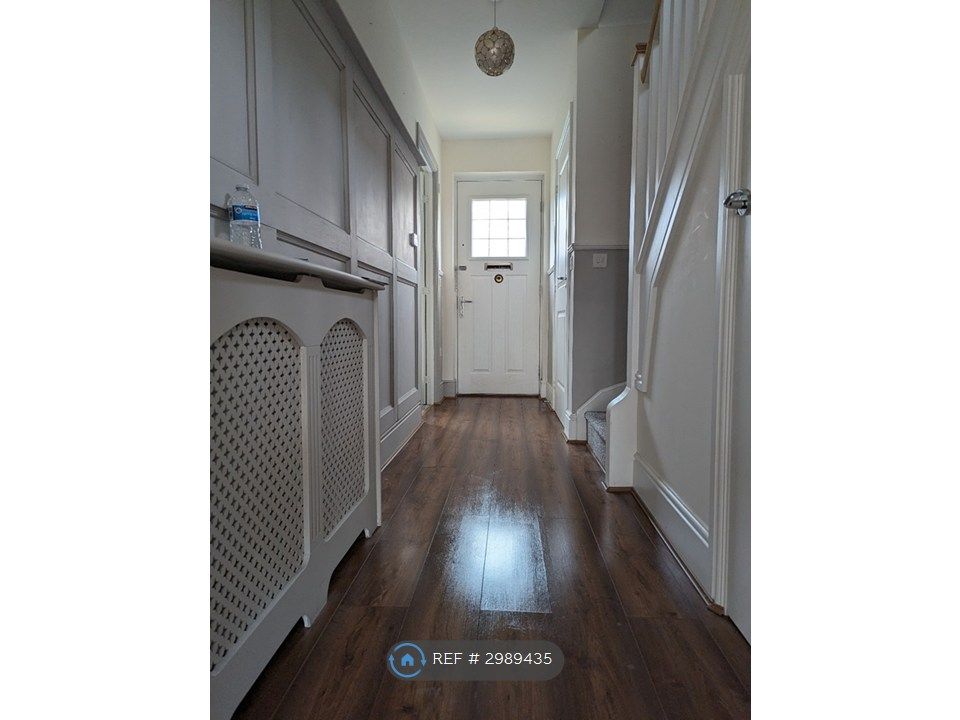Property photo 2 of 30 Hallway