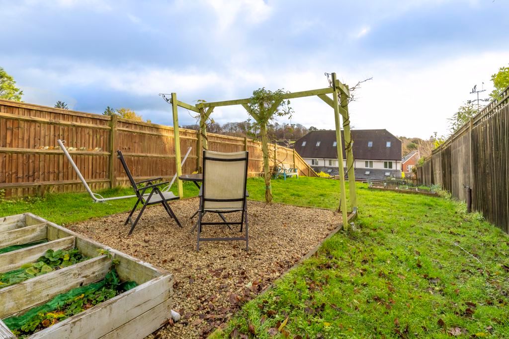 Property photo 1 of 17 Photo 18