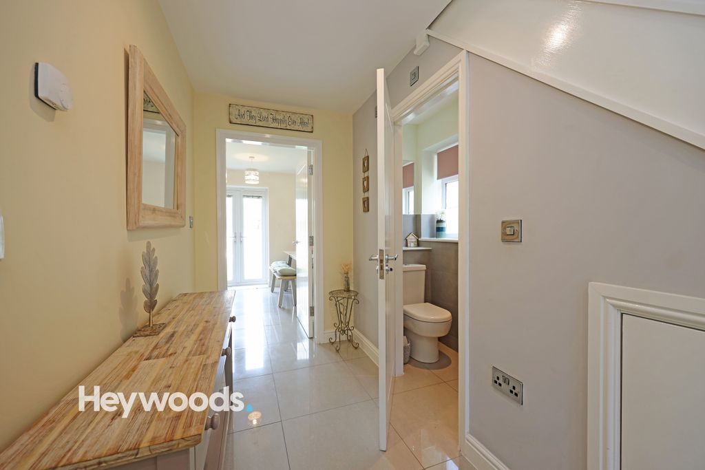 Property photo 3 of 32 0F1A7270