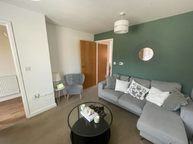 Property photo 3 of 12 Living Room
