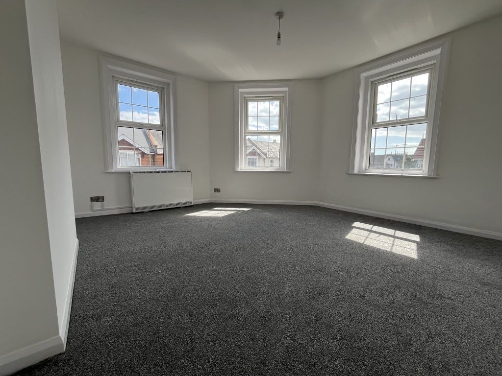 Property photo 1 of 11 Img_3007