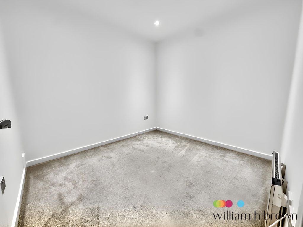 Property photo 3 of 6 Image