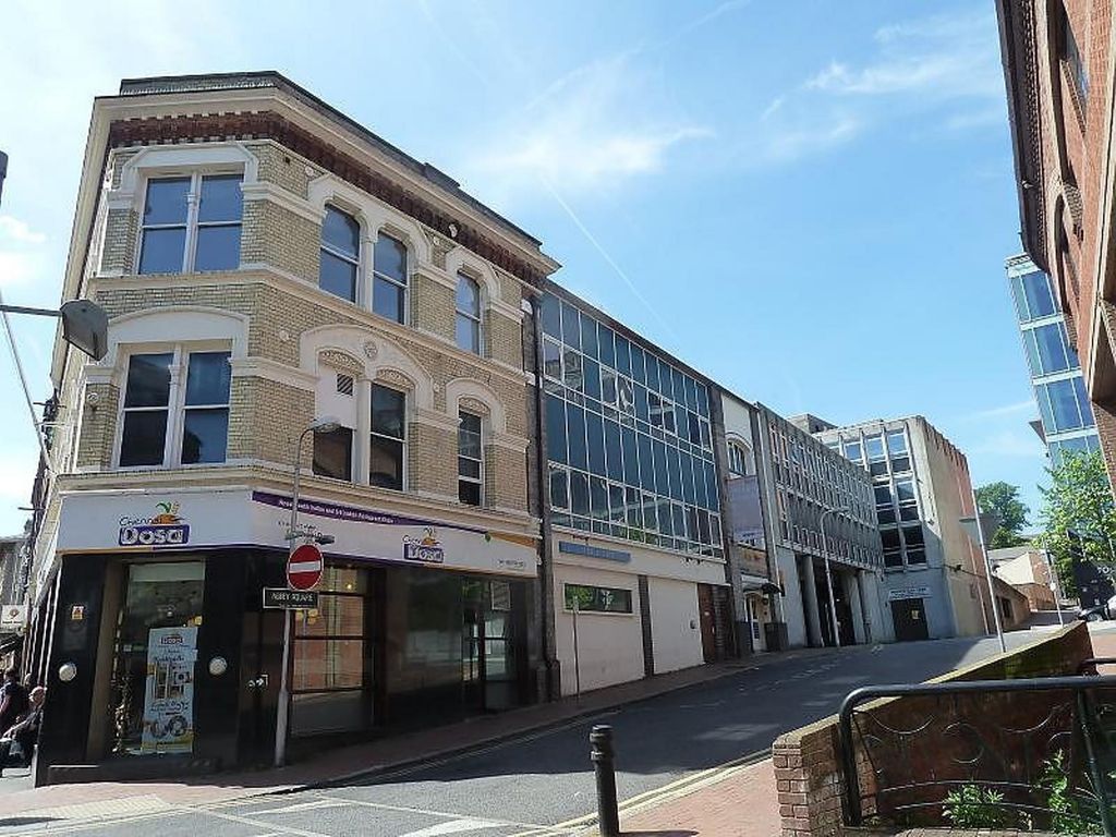 Property photo 1 of 6 Main Image (Main)