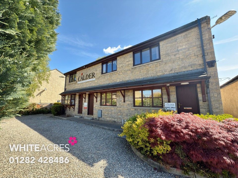 Property photo 1 of 11 Photo 10