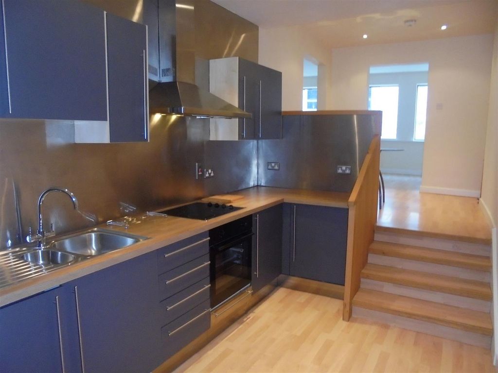 Property photo 3 of 7