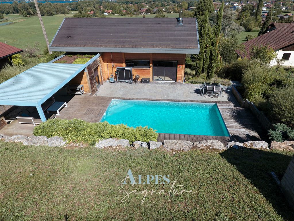 Property photo 3 of 26