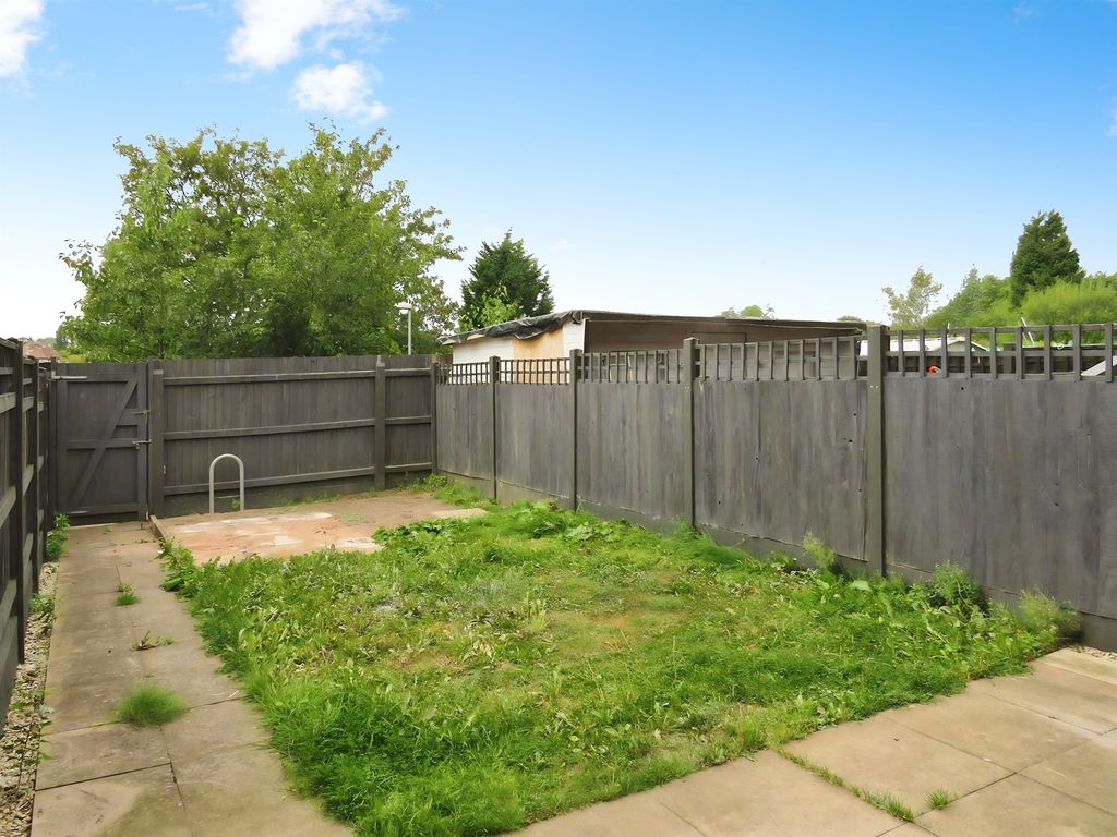 Property photo 2 of 17