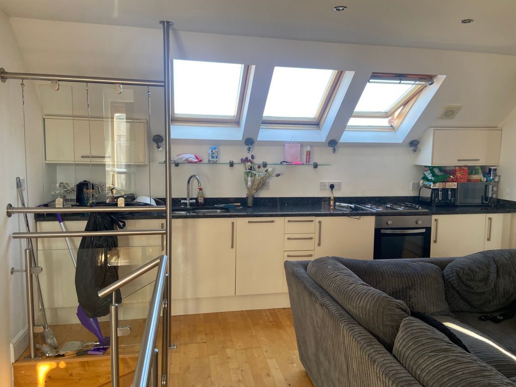 Property photo 2 of 6 Purser Road