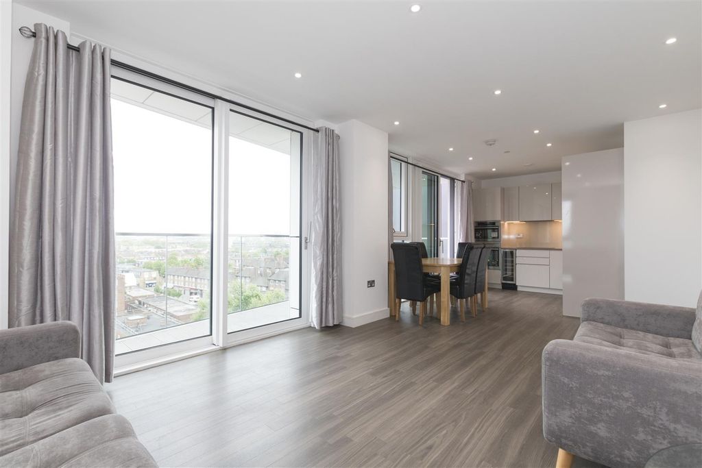 Additional image 4 of 2 bed flat to rentPinto Tower, Hebden Place, Nine Elms, London SW8