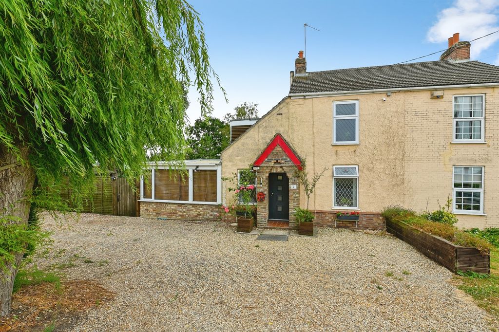 Property photo 1 of 20